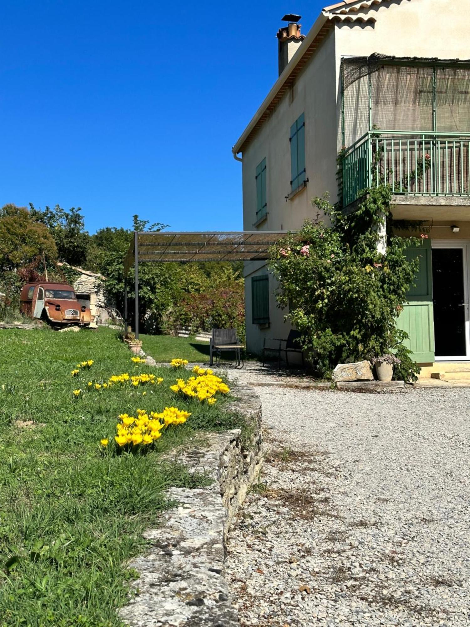 La Guitoune * Mane (Alpes-de-Haute-Provence)